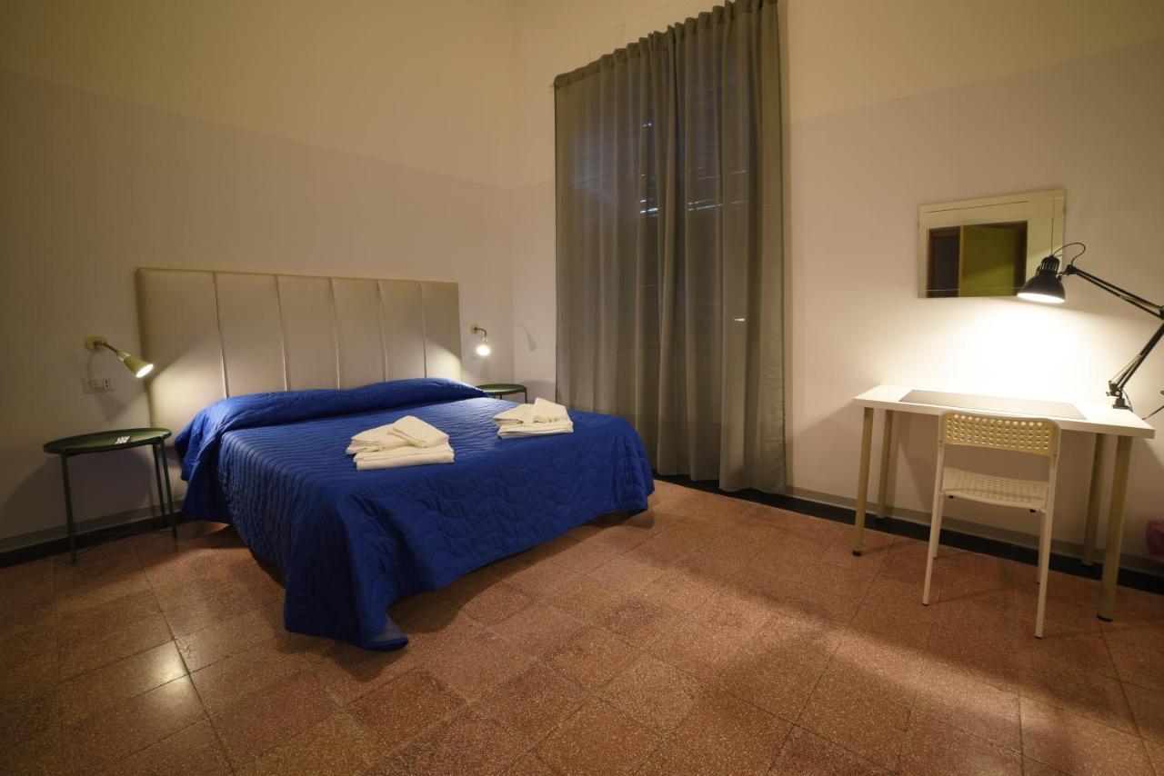 Tifeo Bed & Breakfast คาตาเนีย ภายนอก รูปภาพ