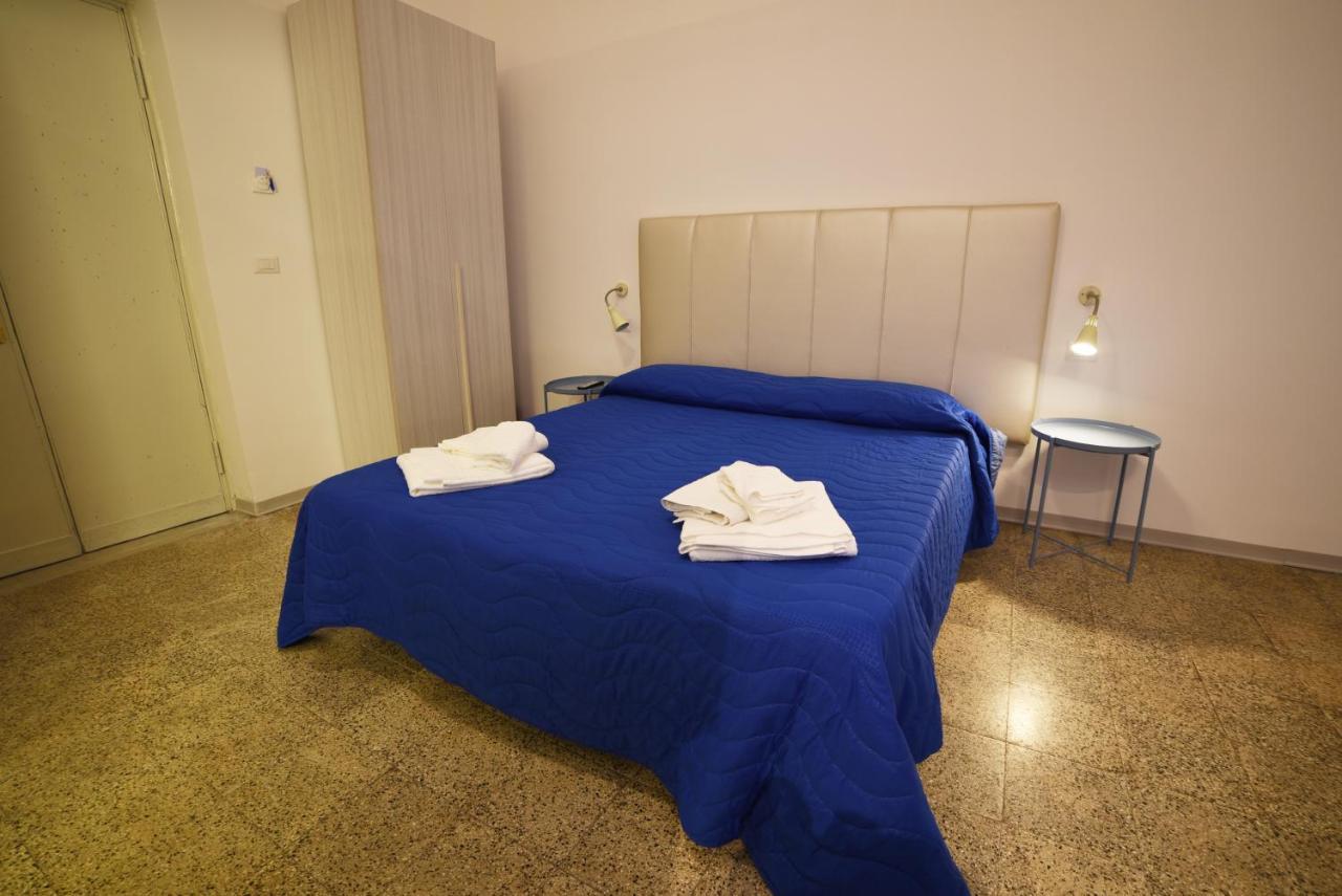 Tifeo Bed & Breakfast คาตาเนีย ภายนอก รูปภาพ