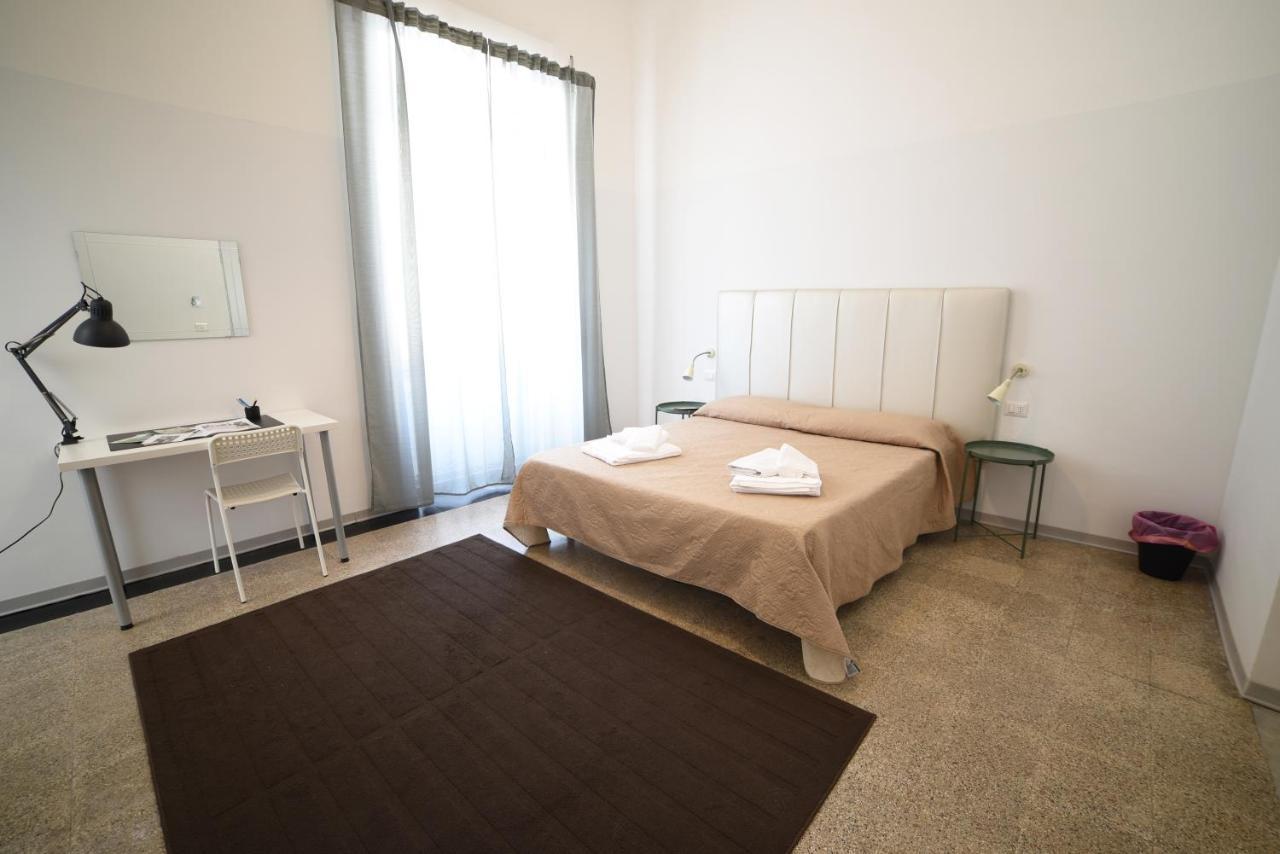 Tifeo Bed & Breakfast คาตาเนีย ภายนอก รูปภาพ